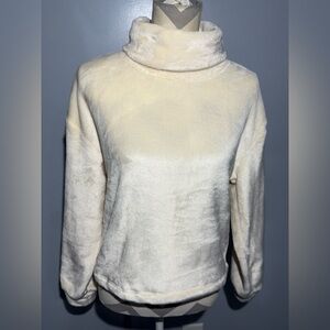 Sanctuary Soft Cream Turtleneck Sweater